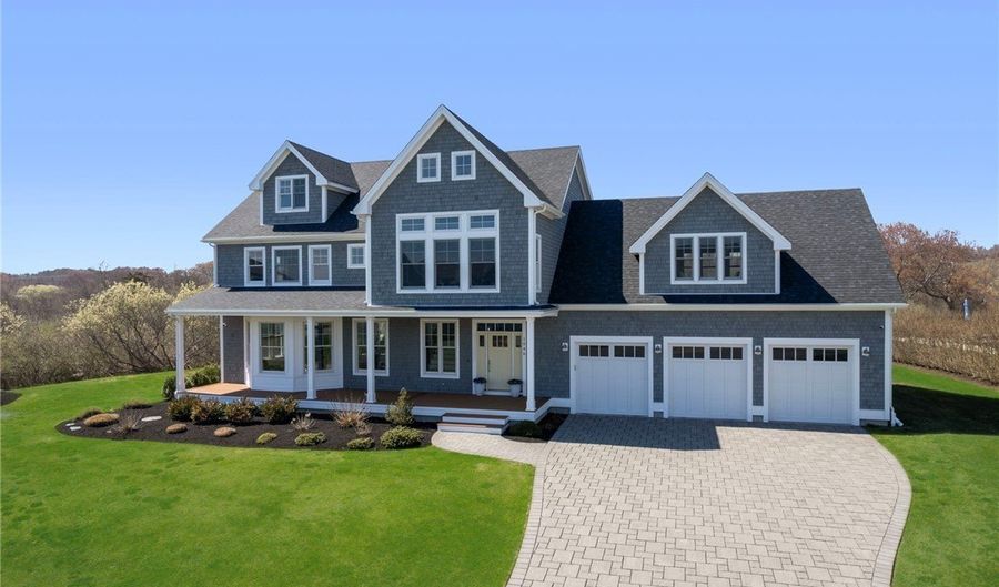 1046 Ocean Rd, Narragansett, RI 02882 - 3 Beds, 4 Bath