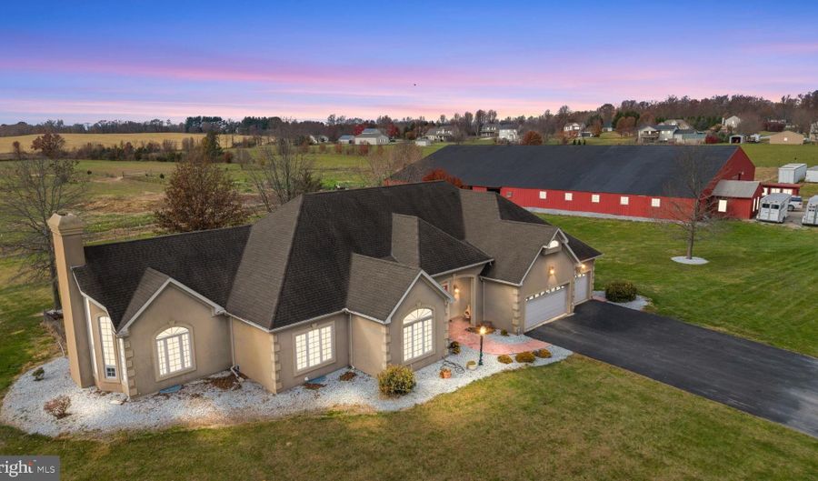 334 ROLLING Ln, Abbottstown, PA 17301 - 3 Beds, 3 Bath