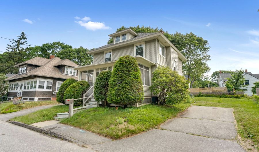 15 Snow Park, Bath, ME 04530 - 3 Beds, 2 Bath
