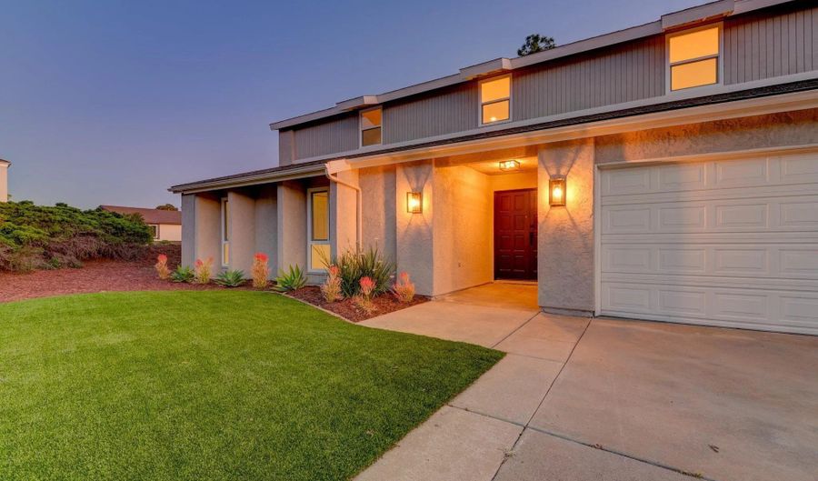 9830 Lyncarol Dr, La Mesa, CA 91941 - 5 Beds, 4 Bath