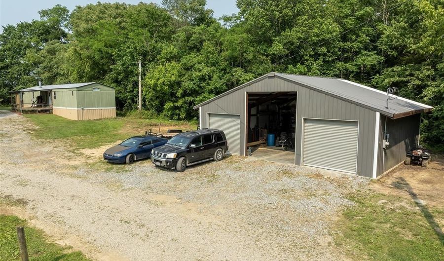 136 Martin Cemetery Rd, Beaumont, KY 42124 - 4 Beds, 2 Bath