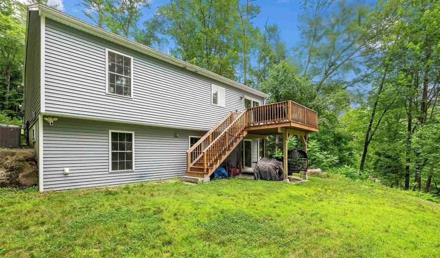 361 Long Shores Dr, Barrington, NH 03825 - 2 Beds, 2 Bath