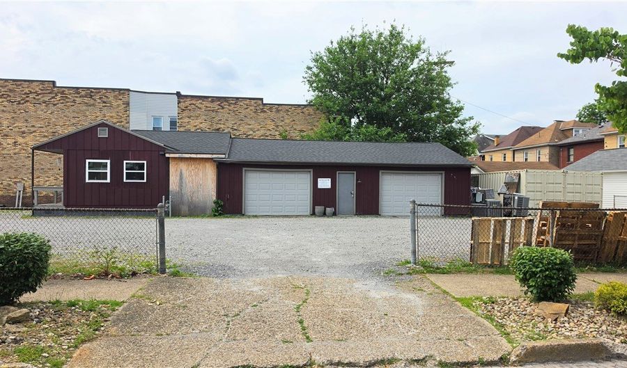 1198 Merchant St, Ambridge, PA 15003 - 0 Beds, 0 Bath