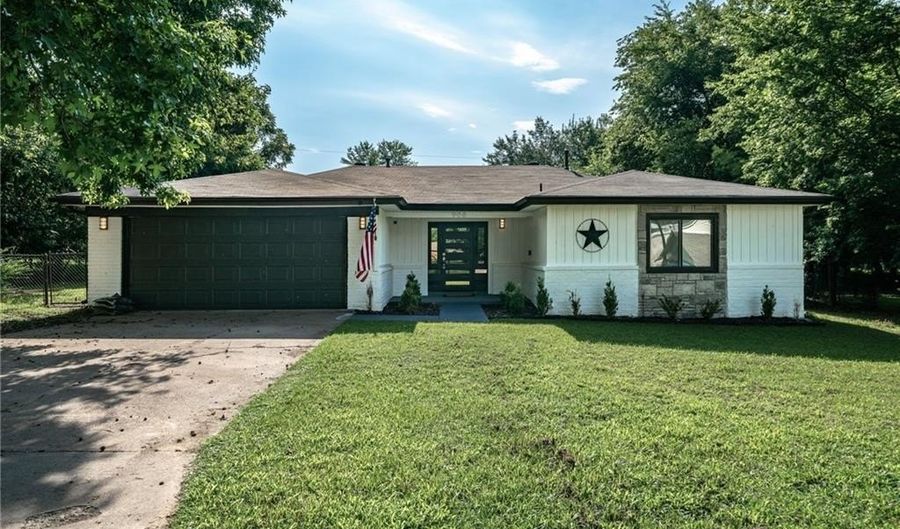 908 N 5th Ter, Barling, AR 72923 - 3 Beds, 2 Bath