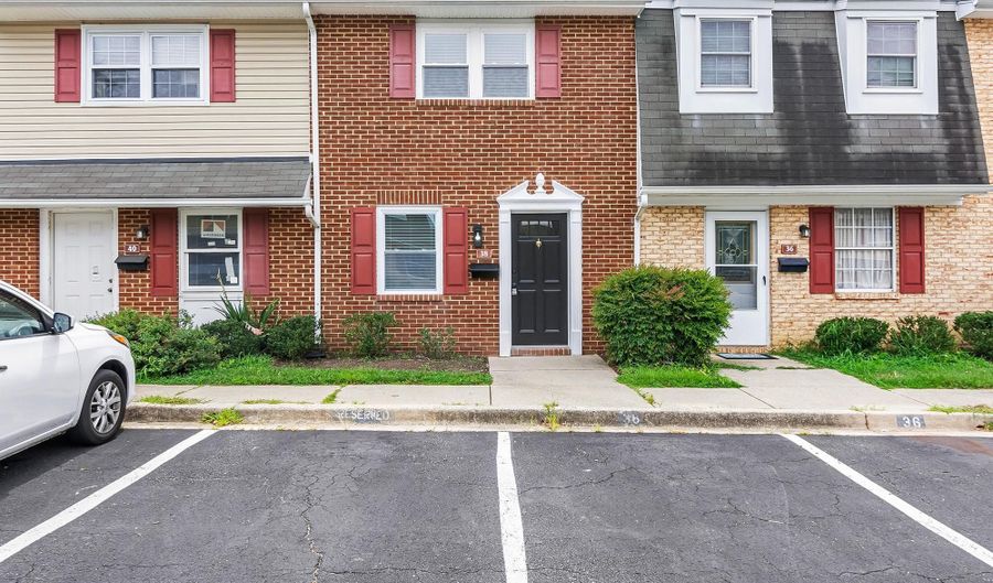 38 HERITAGE Ct, Annapolis, MD 21401 - 2 Beds, 2 Bath