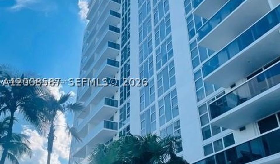 10275 Collins Ave 327, Bal Harbour, FL 33154 - 1 Beds, 2 Bath