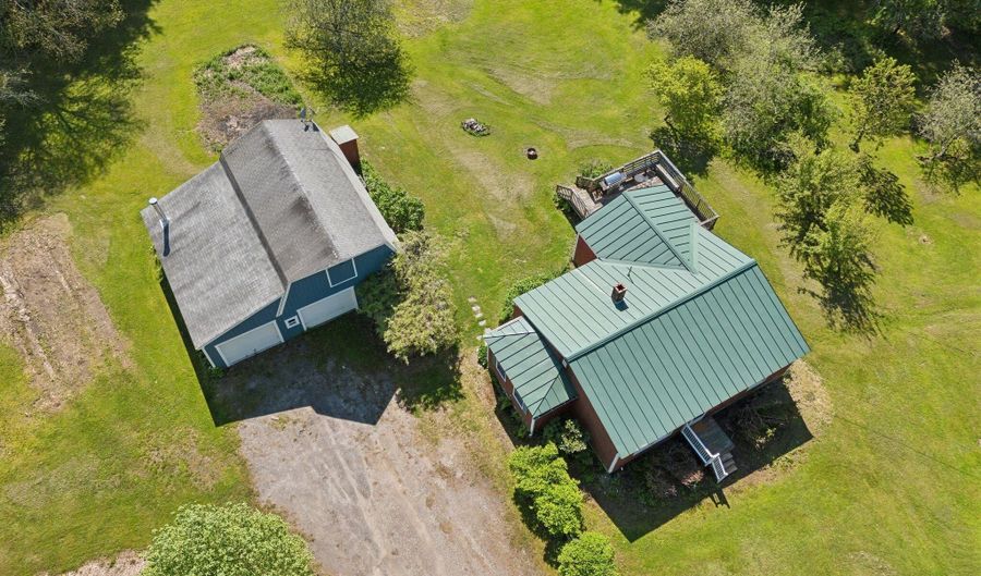 592 Old Stage Rd, Arrowsic, ME 04530 - 2 Beds, 1 Bath