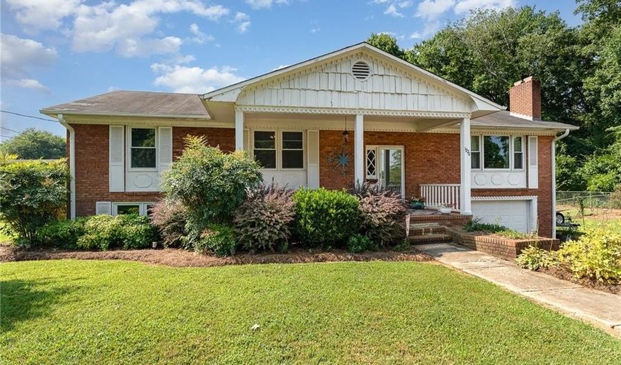 1270 Rainbow Rd, Advance, NC 27006 - 3 Beds, 3 Bath