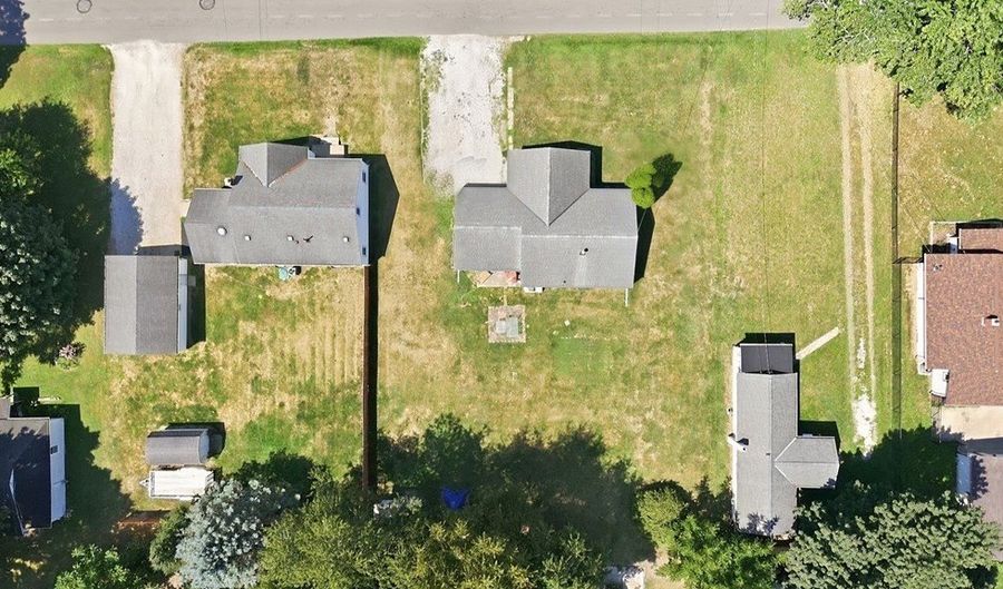 243 Lincoln Ave, Ashland, OH 44805 - 2 Beds, 1 Bath