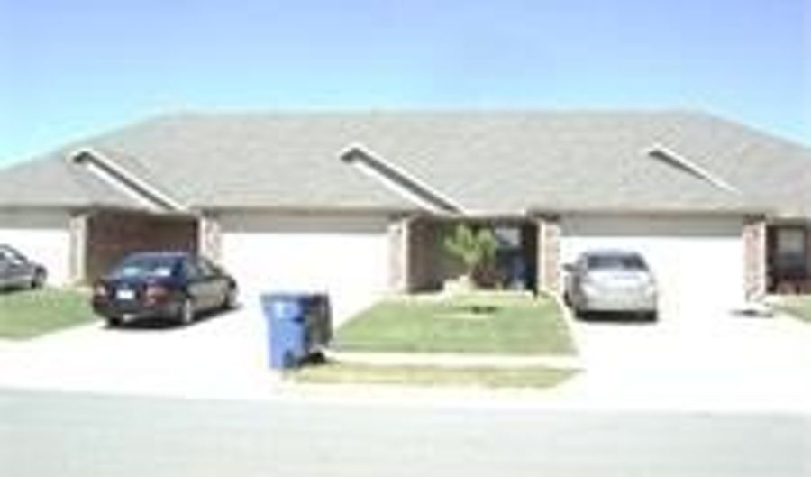 4204 SW Chapelstone Ave 2, Bentonville, AR 72712 - 3 Beds, 2 Bath