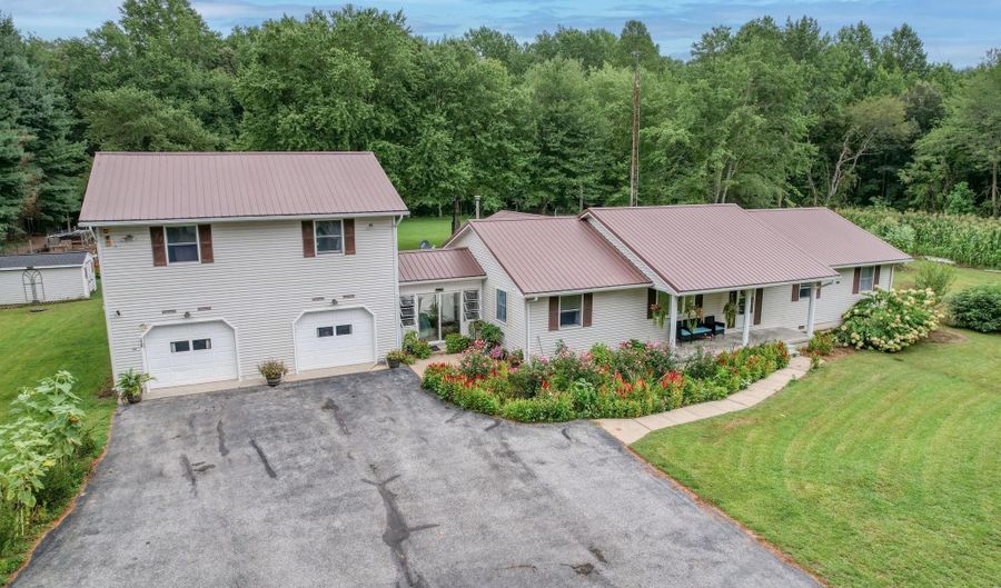 238 MOOSE LODGE Rd, Camden Wyoming, DE 19934 - 5 Beds, 5 Bath