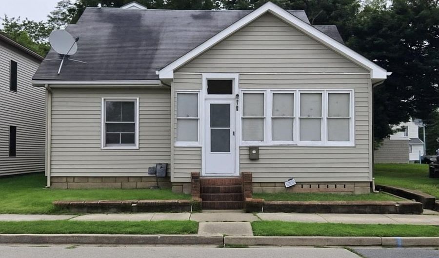 317 N NEW St, Dover, DE 19901 - 3 Beds, 2 Bath