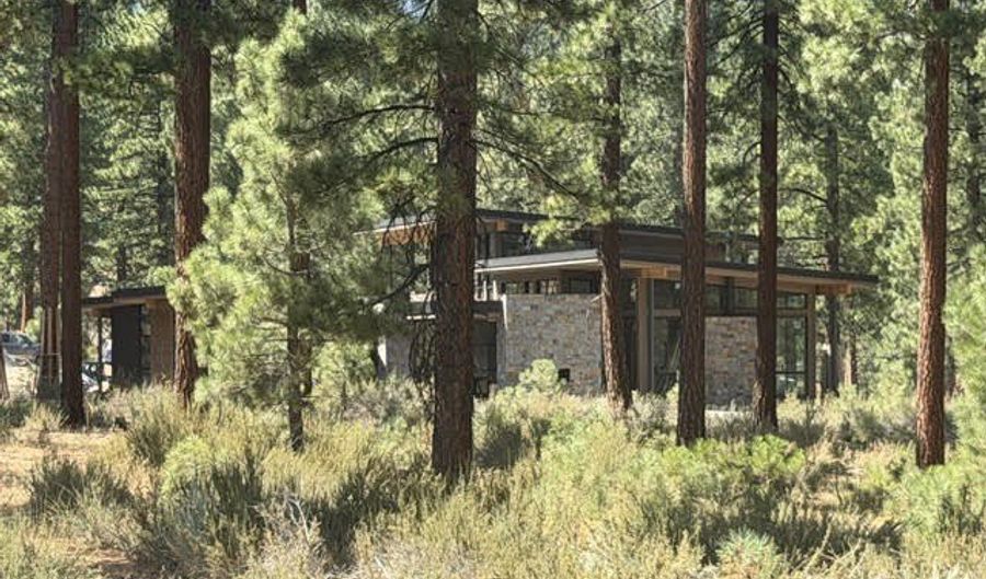 135 Redding Way, Carson City, NV 89705 - 4 Beds, 5 Bath