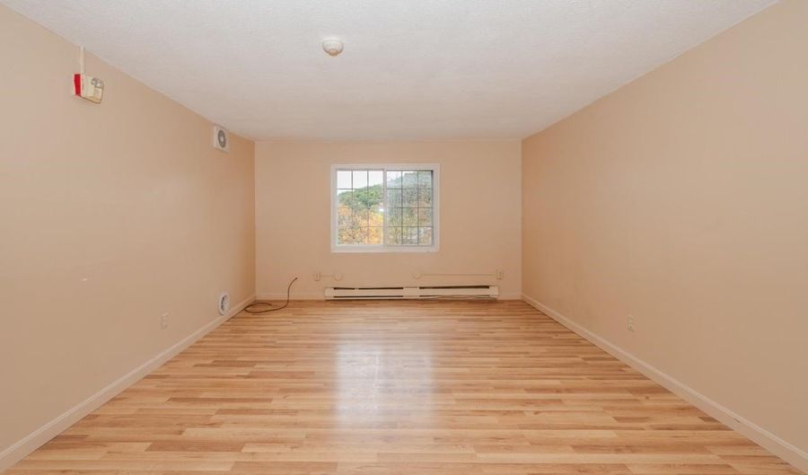 30 Beech St 4B, Bristol, NH 03222 - 2 Beds, 1 Bath