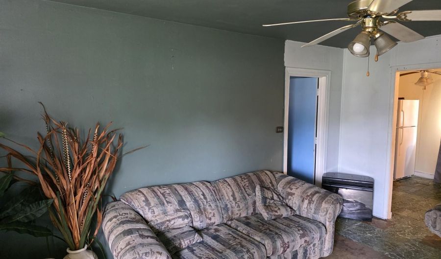 406 E Espinosa St, Augusta, GA 30901 - 4 Beds, 2 Bath