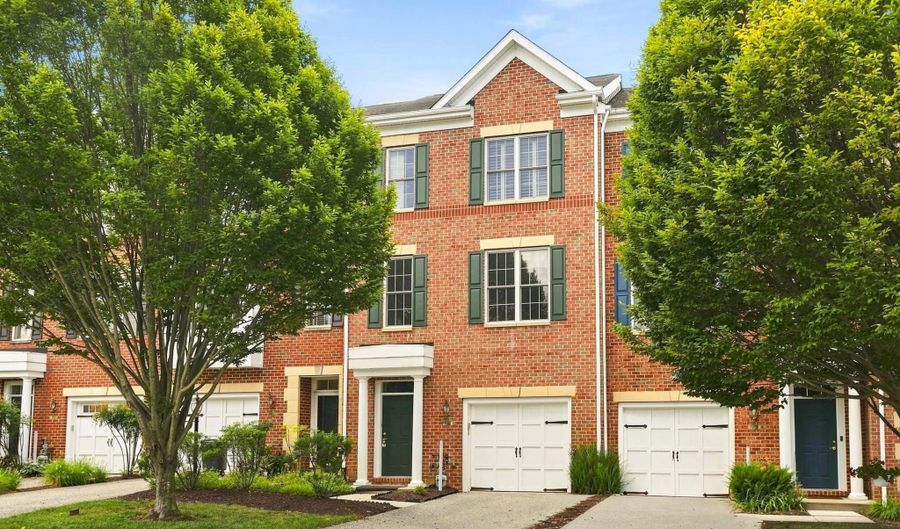 107 HEARTH Ct, Baltimore, MD 21212 - 3 Beds, 4 Bath