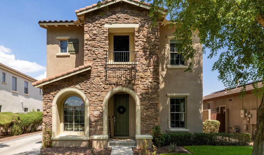 21064 W MAIDEN Ln, Buckeye, AZ 85396 - 3 Beds, 3 Bath