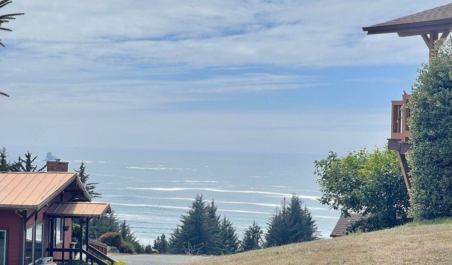 19921 WHALESHEAD Rd T5, Brookings, OR 97415 - 1 Beds, 1 Bath