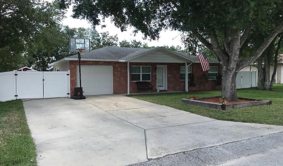 3043 LANTANA Cir, Auburndale, FL 33823 - 3 Beds, 2 Bath
