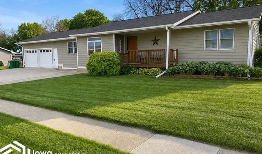 1215 N McCoy St, Algona, IA 50511 - 4 Beds, 3 Bath