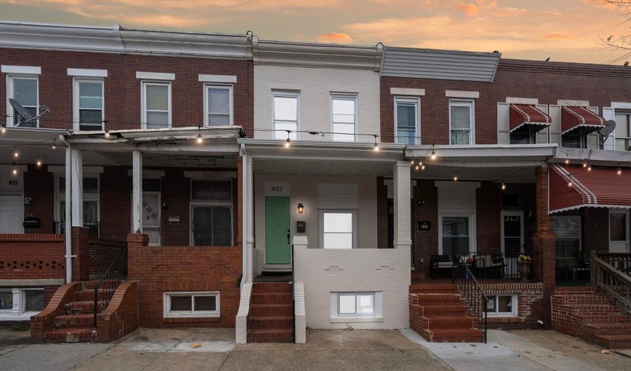 433 N ROBINSON St, Baltimore, MD 21224 - 3 Beds, 4 Bath