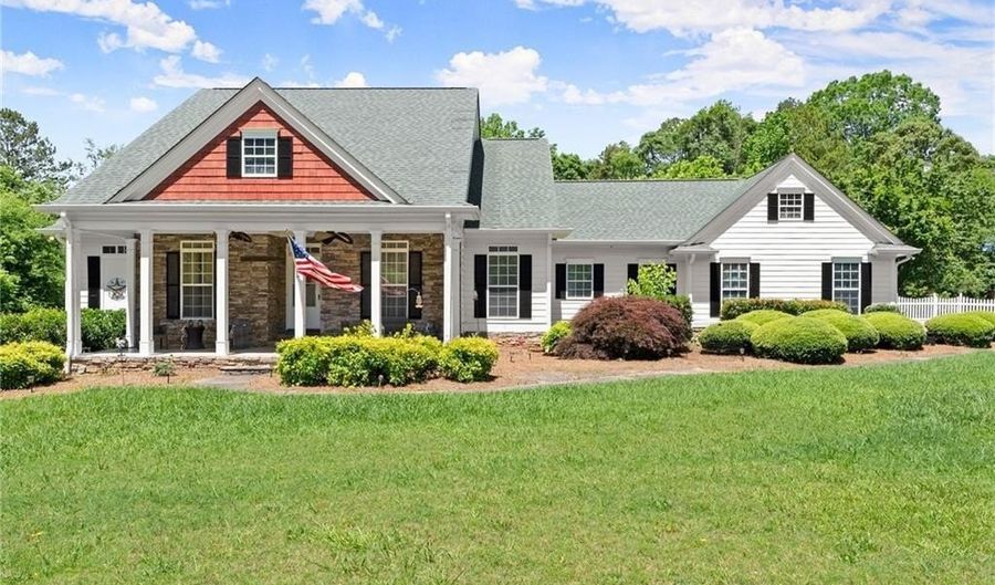 1617 Edwards Mill Rd, Ball Ground, GA 30107 - 4 Beds, 4 Bath