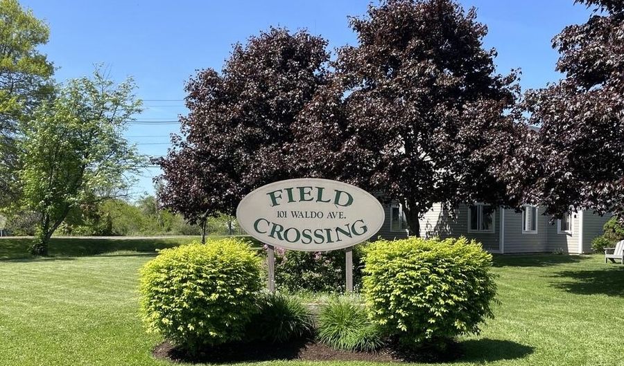 101-2 Waldo Ave, Belfast, ME 04915 - 1 Beds, 1 Bath