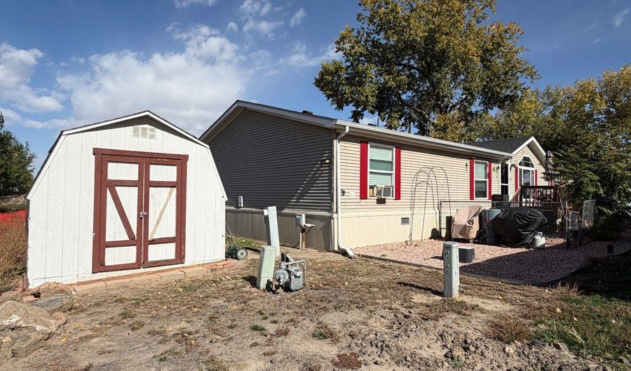 1889 Salida St, Aurora, CO 80011 - 4 Beds, 2 Bath