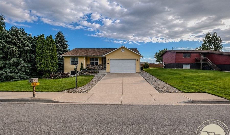 166 Stillwater Ln, Billings, MT 59105 - 5 Beds, 3 Bath