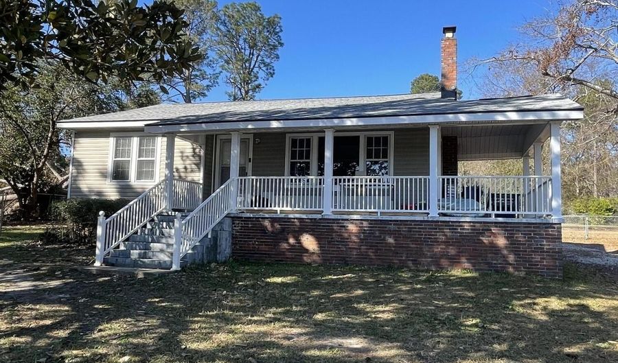 2757 DEANS BRIDGE Rd, Augusta, GA 30906 - 2 Beds, 1 Bath