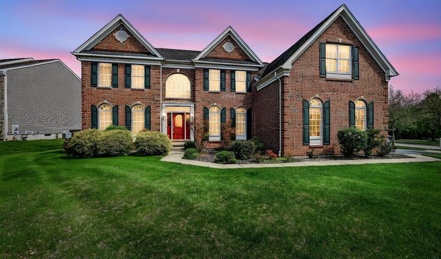 211 AUDUBON Dr, Bear, DE 19701 - 4 Beds, 4 Bath
