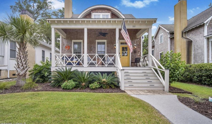 217 Whelk Rd, Beaufort, SC 29906 - 3 Beds, 3 Bath