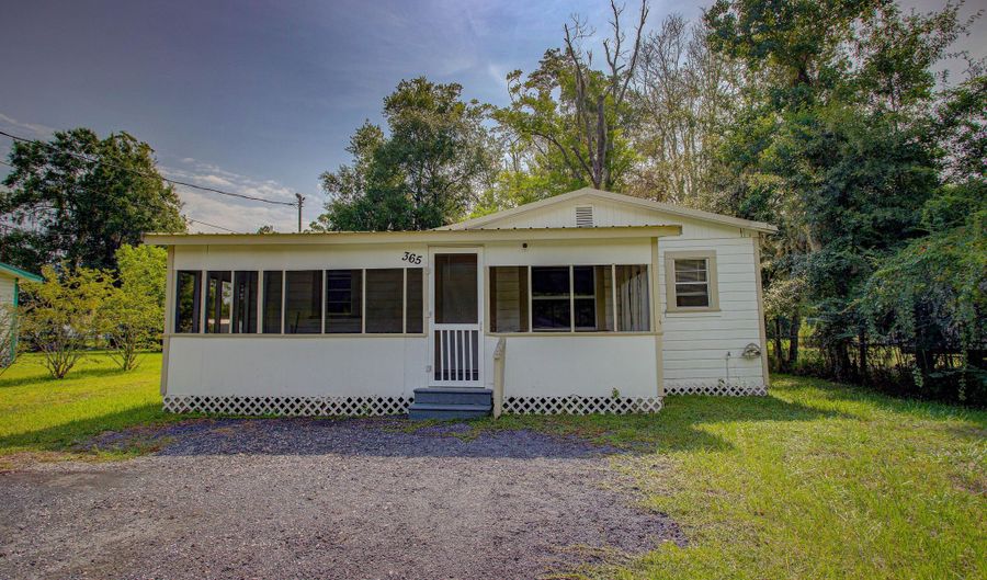 365 DELMONTE St, Baldwin, FL 32234 - 3 Beds, 1 Bath