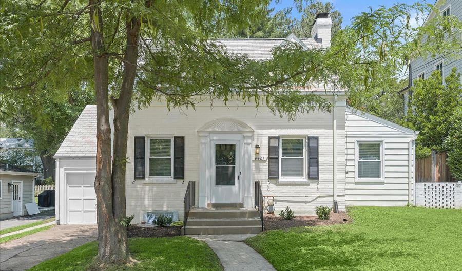 4407 HIGHLAND Ave, Bethesda, MD 20814 - 3 Beds, 3 Bath