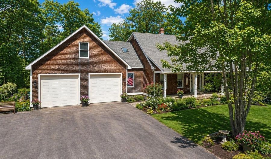 83 Valley Dam Rd, Barnstead, NH 03225 - 3 Beds, 2 Bath