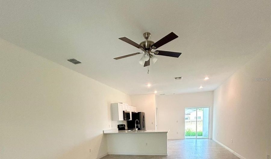 1810 DUNBAR St, Bartow, FL 33830 - 3 Beds, 2 Bath