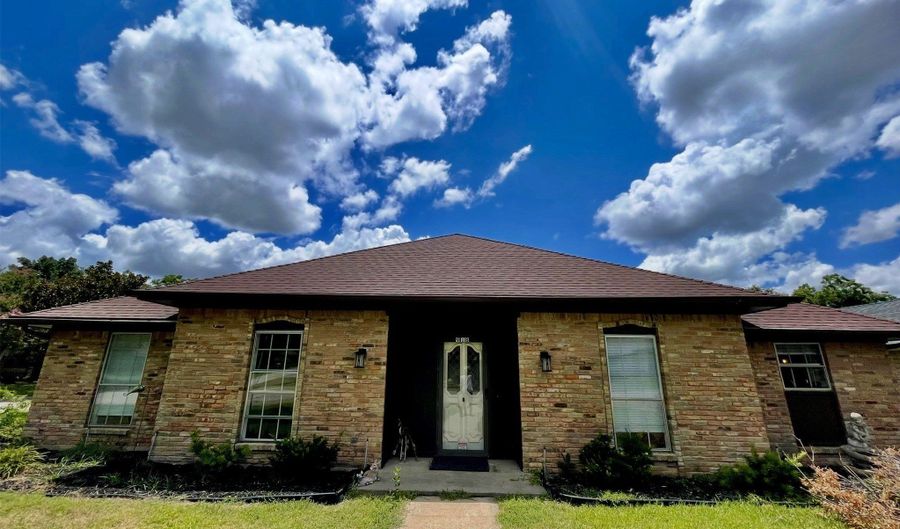 918 New Bedford Ln, Allen, TX 75002 - 3 Beds, 2 Bath