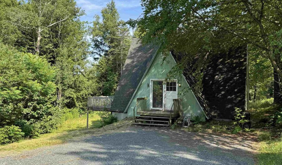 210 Dartt Hill Rd, Bethel, VT 05032 - 2 Beds, 1 Bath