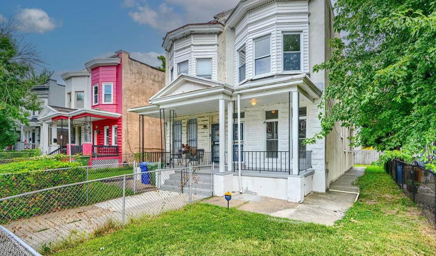 612 CATOR Ave, Baltimore, MD 21218 - 3 Beds, 2 Bath