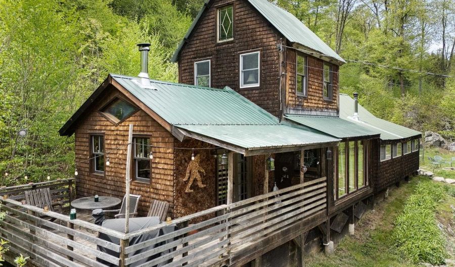 442 Brookline Rd, Athens, VT 05345 - 3 Beds, 2 Bath