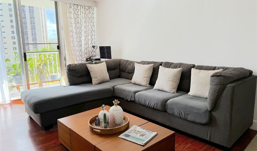 1128 Ala Napunani St 406, Honolulu, HI 96818 - 3 Beds, 2 Bath