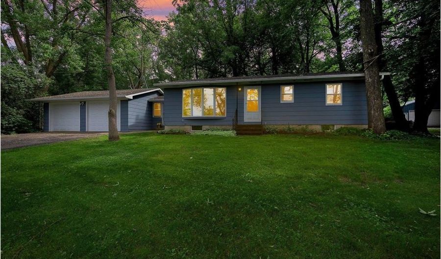 8545 70th St NW, Annandale, MN 55302 - 2 Beds, 1 Bath