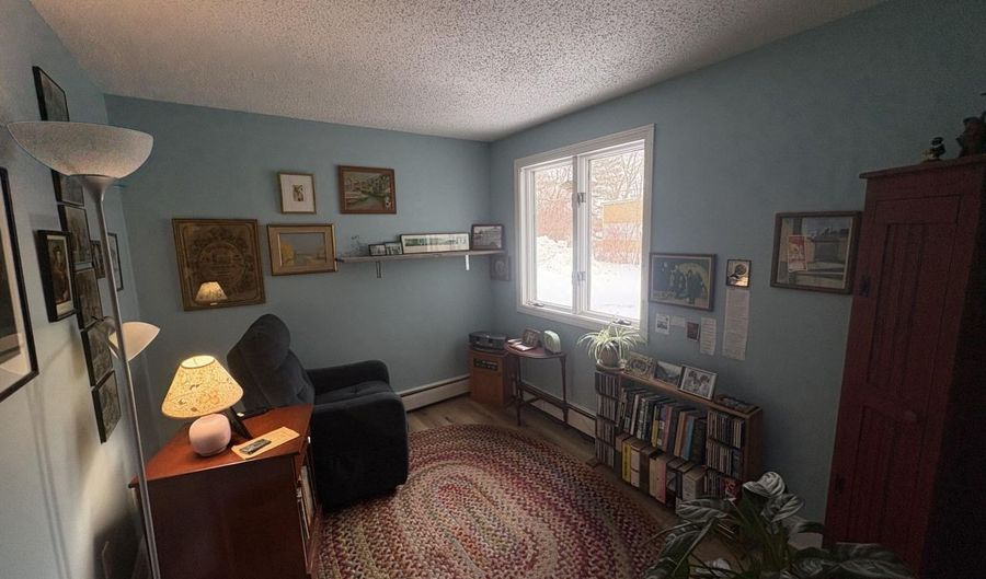 101 Waldo Ave 3-1, Belfast, ME 04915 - 2 Beds, 1 Bath