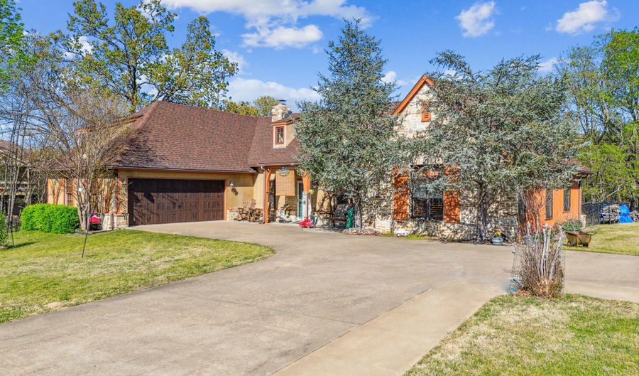 33550 Ridge Rd, Afton, OK 74331 - 3 Beds, 2 Bath