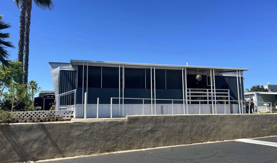 1120 E Mission Rd 76, Fallbrook, CA 92028 - 2 Beds, 2 Bath