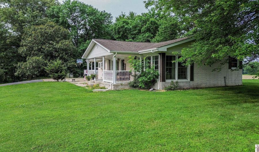 831 County Road 1006, Bardwell, KY 42023 - 3 Beds, 1 Bath