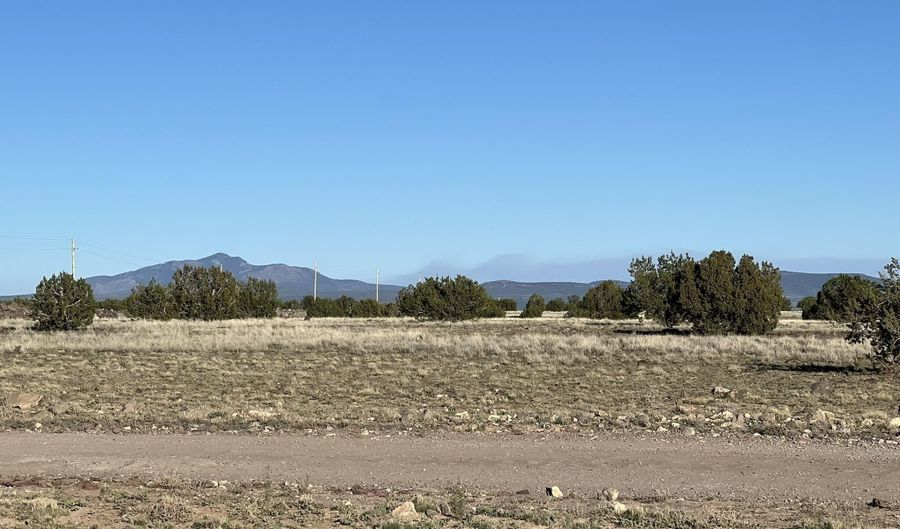 293 Arizona Rd Western Portion, Ash Fork, AZ 86320 - 0 Beds, 0 Bath