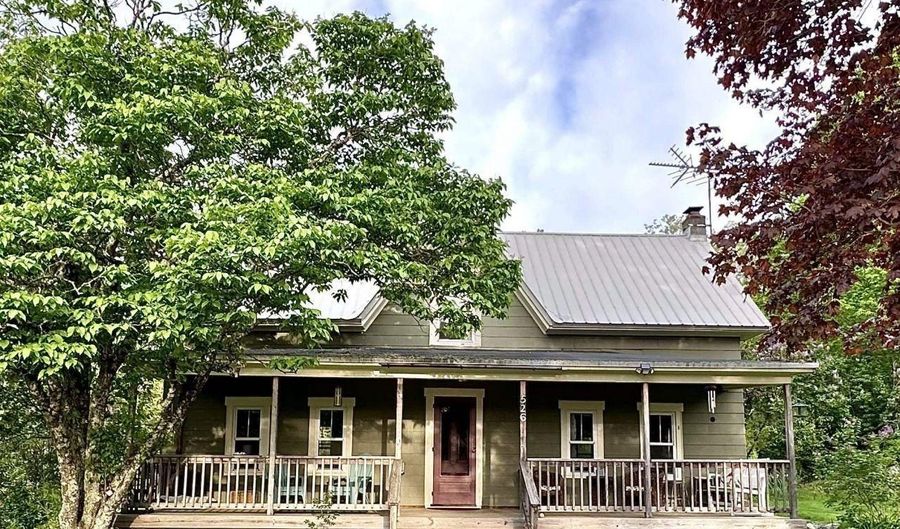 526 Northwest Rd, Canterbury, NH 03224 - 3 Beds, 2 Bath
