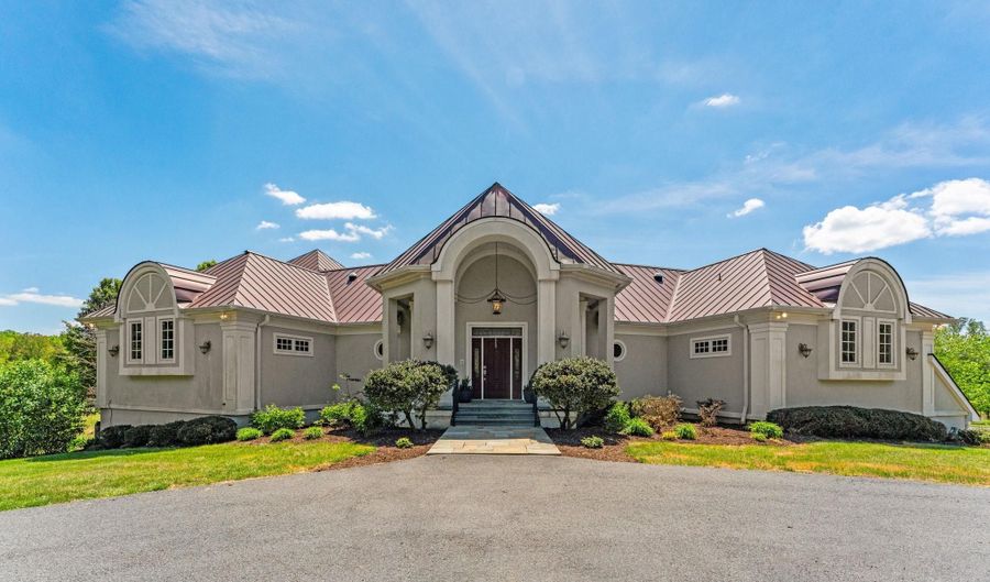 80 43 NARMADA Ln, Amissville, VA 20106 - 4 Beds, 6 Bath