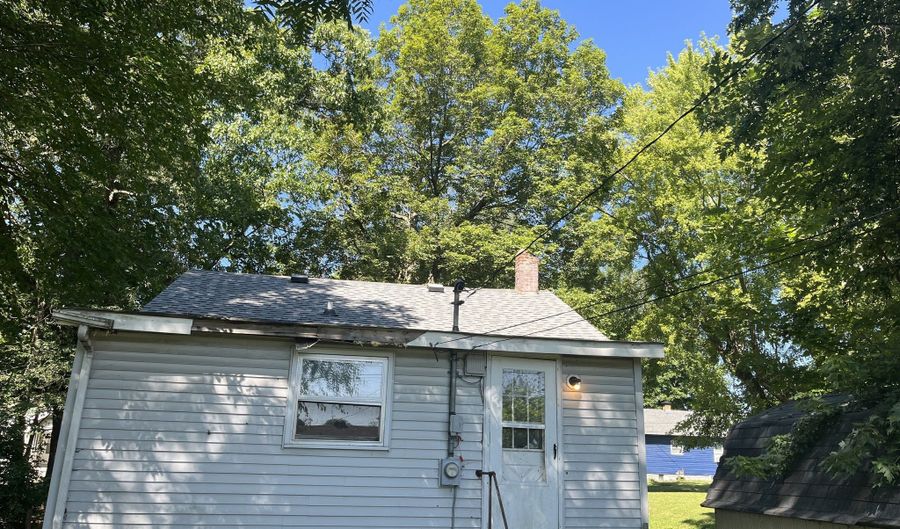 2210 Sherman, Anderson, IN 46016 - 2 Beds, 1 Bath